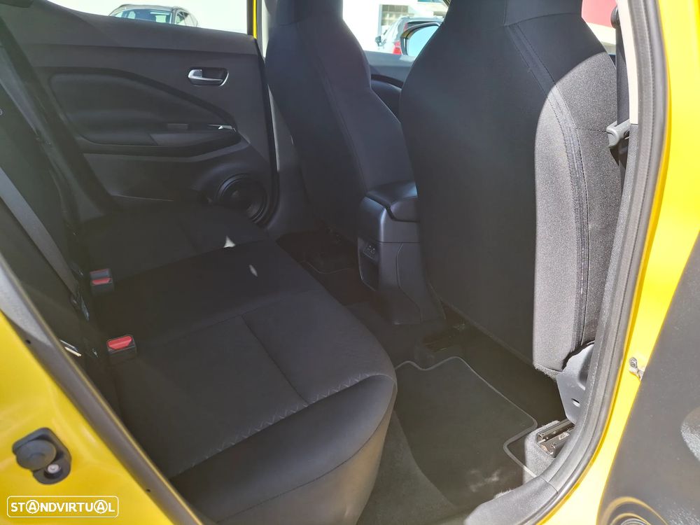 Nissan Juke 1.0 DIG-T Acenta+ DCT - 27