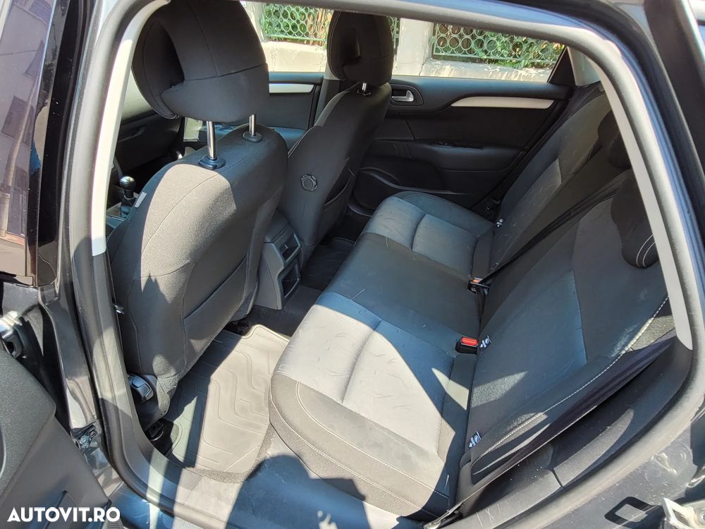 Citroën C4 VTi 120 Attraction - 12