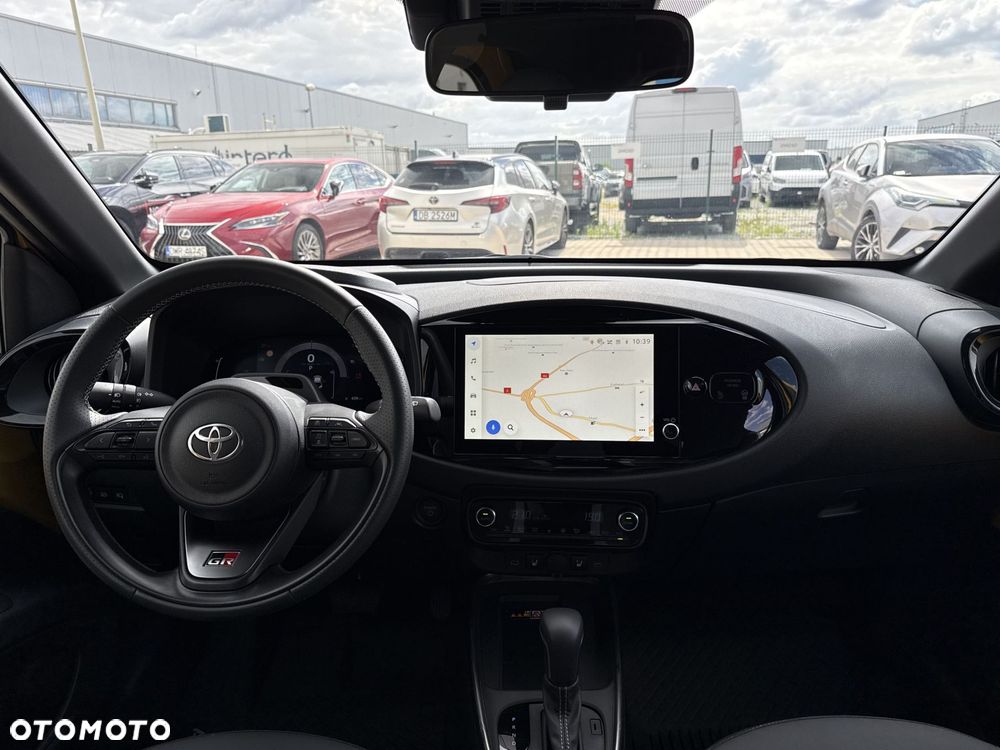 Toyota Aygo X - 10