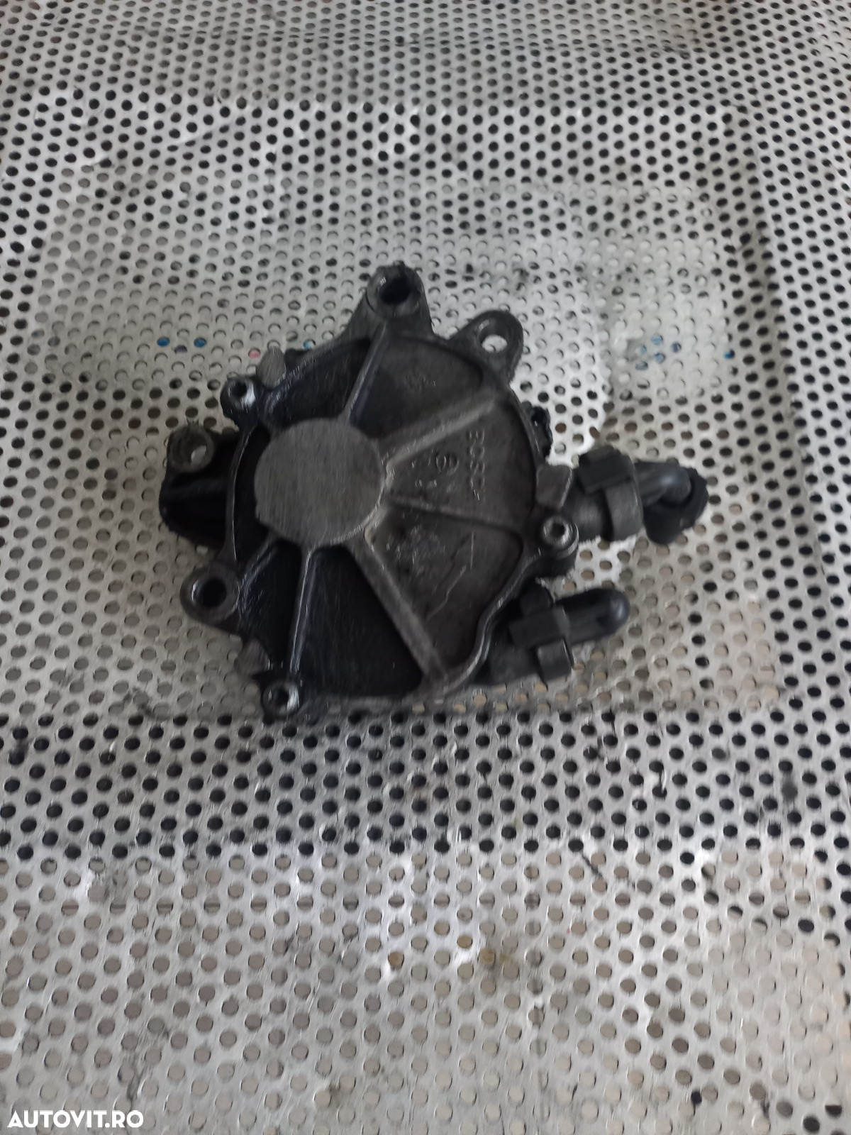 Pompa Vacuum Land Rover Range Rover Sport L320 Discovery 3 2.7 Tdv6 Motor 276DT Cod 4R8Q-2A451-AE D - 2