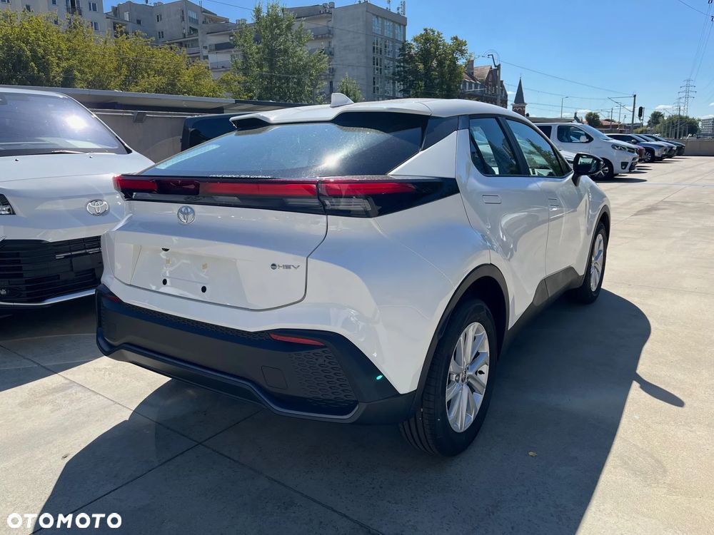 Toyota C-HR - 5