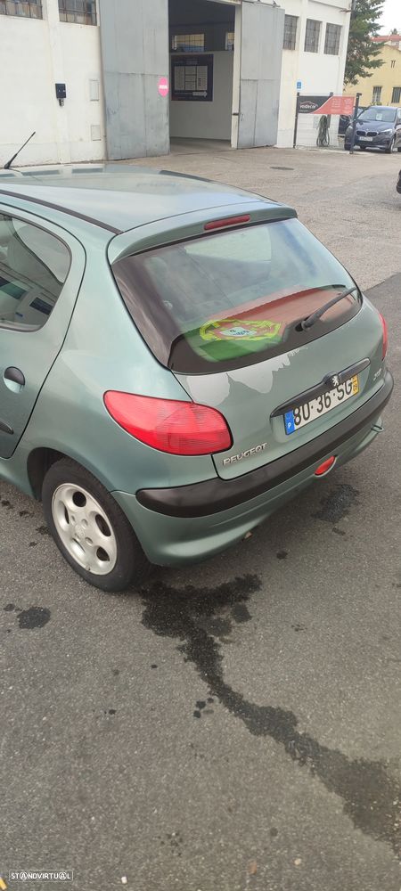 Peugeot 206 - 3