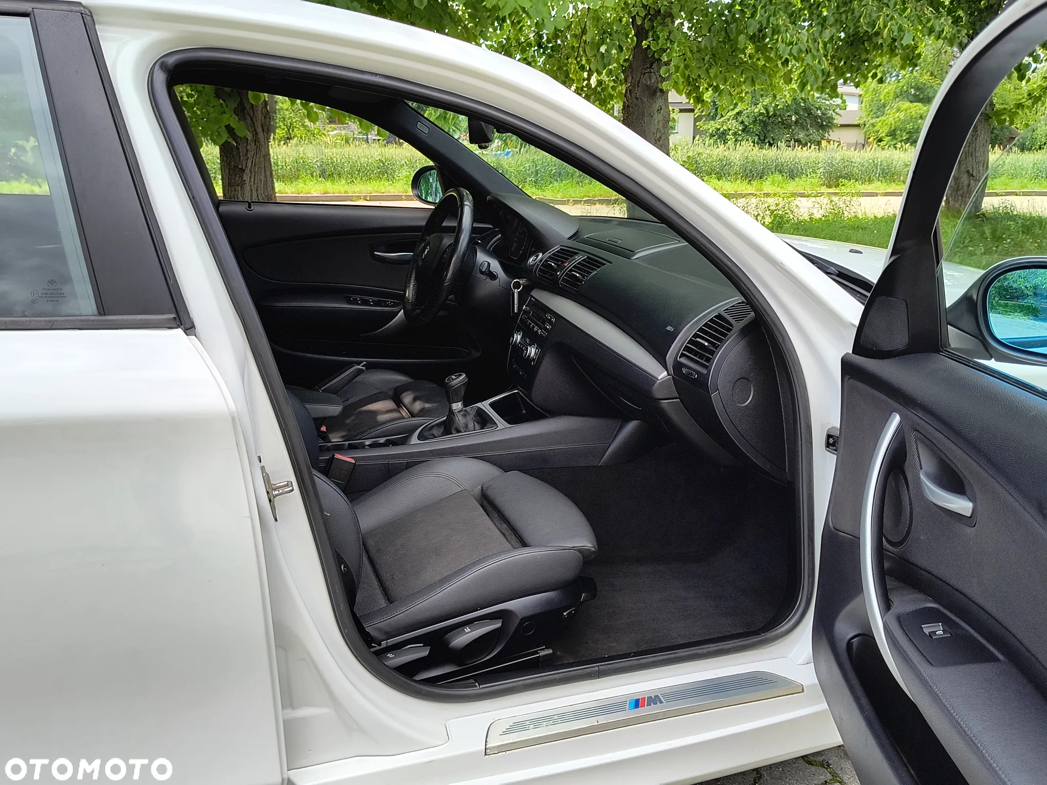 BMW Seria 1 116i Edition Sport - 9