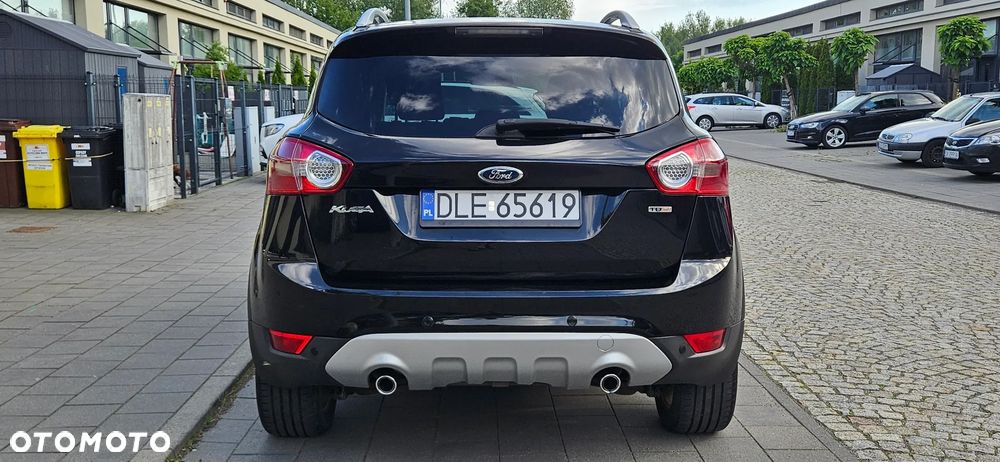 Ford Kuga 2.0 TDCi 2x4 Titanium - 35