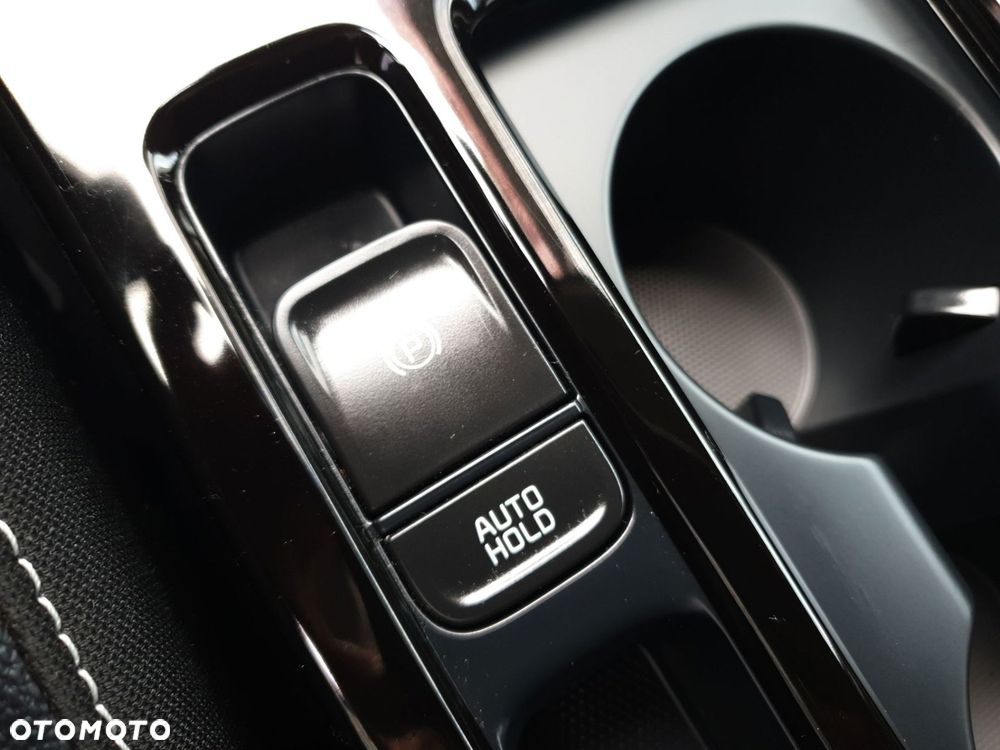 Kia XCeed 1.5 T-GDI L DCT - 25