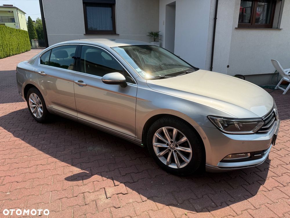 Volkswagen Passat 2.0 TDI (BlueMotion Technology) Highline - 5