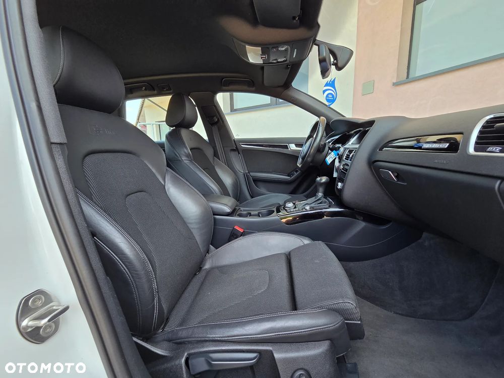 Audi A4 Avant 2.0 TDI Quattro S tronic - 28