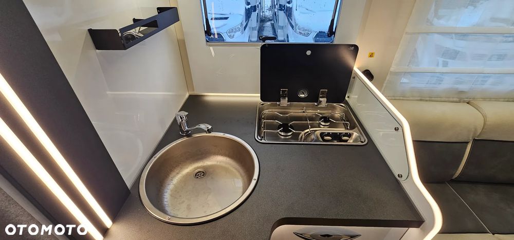 McLOUIS MC4 381 - 11