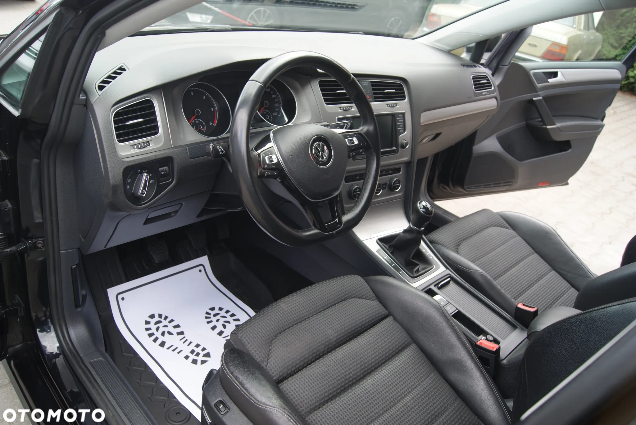 Volkswagen Golf VII 2.0 TDI BMT Comfortline EU6 - 24