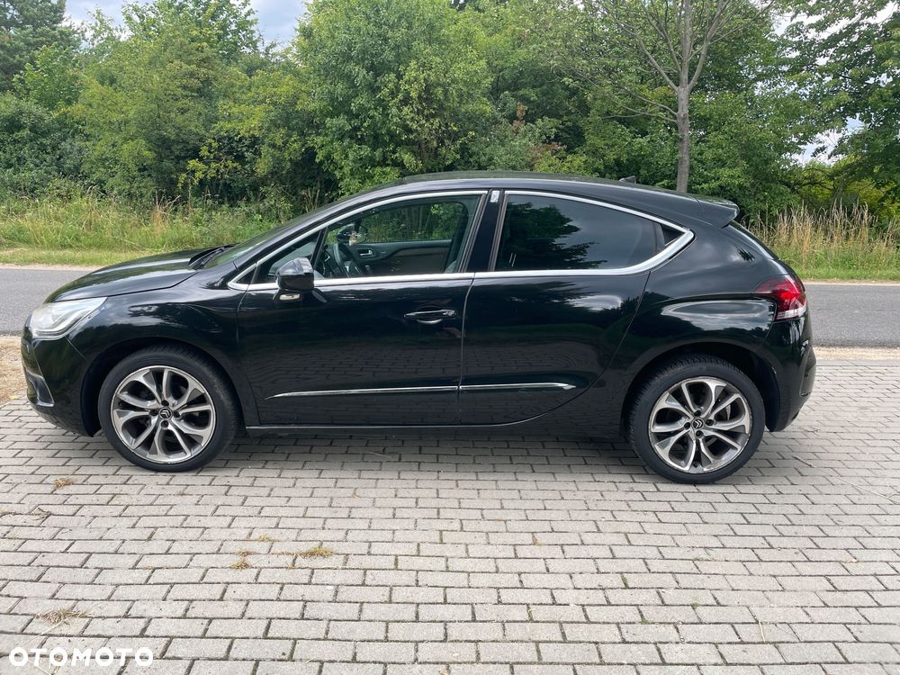 Citroën DS4 1.6 e-HDi SoChic MCP - 5