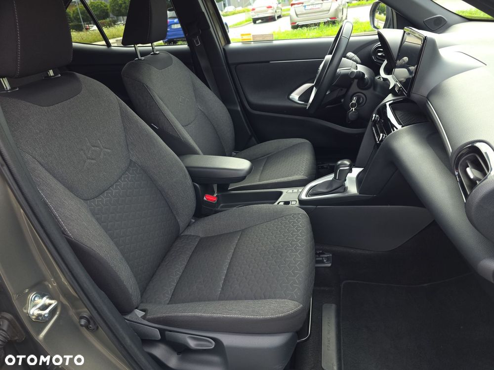 Toyota Yaris Cross Hybrid 1.5 Comfort - 15