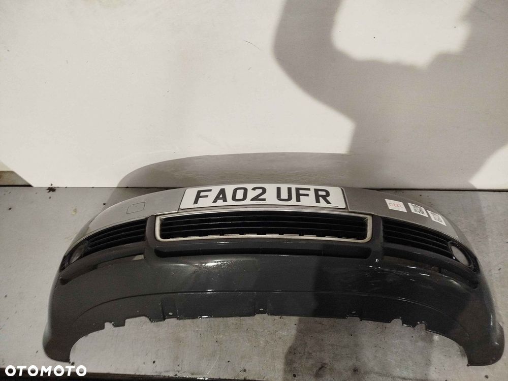 ^ ZDERZAK PRZÓD PRZEDNI AUDI A4 B6 LY7Q SZARY HALOGENY - 1