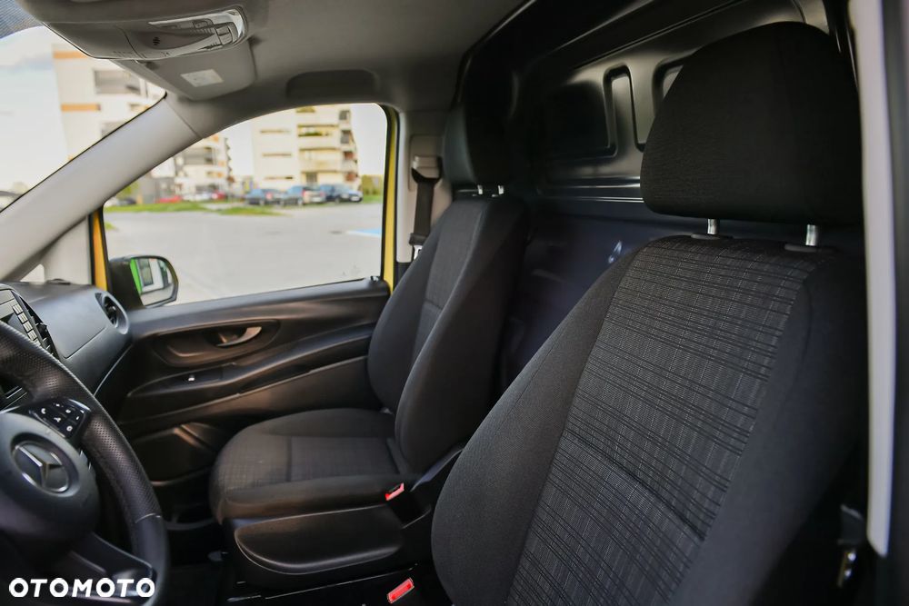 Mercedes-Benz Vito - 21