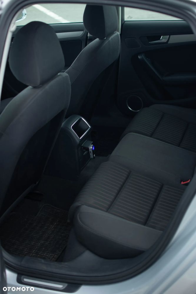 Audi A4 Allroad - 23