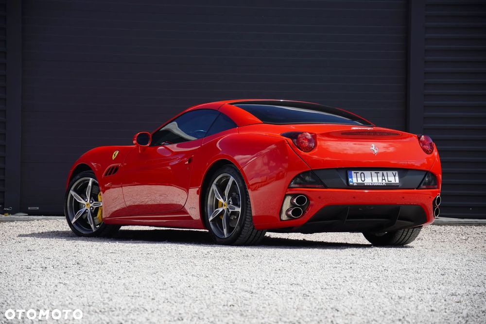 Ferrari California - 17