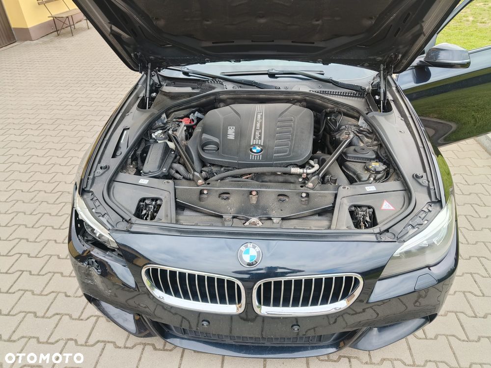 BMW Seria 5 535d xDrive Luxury Line - 13