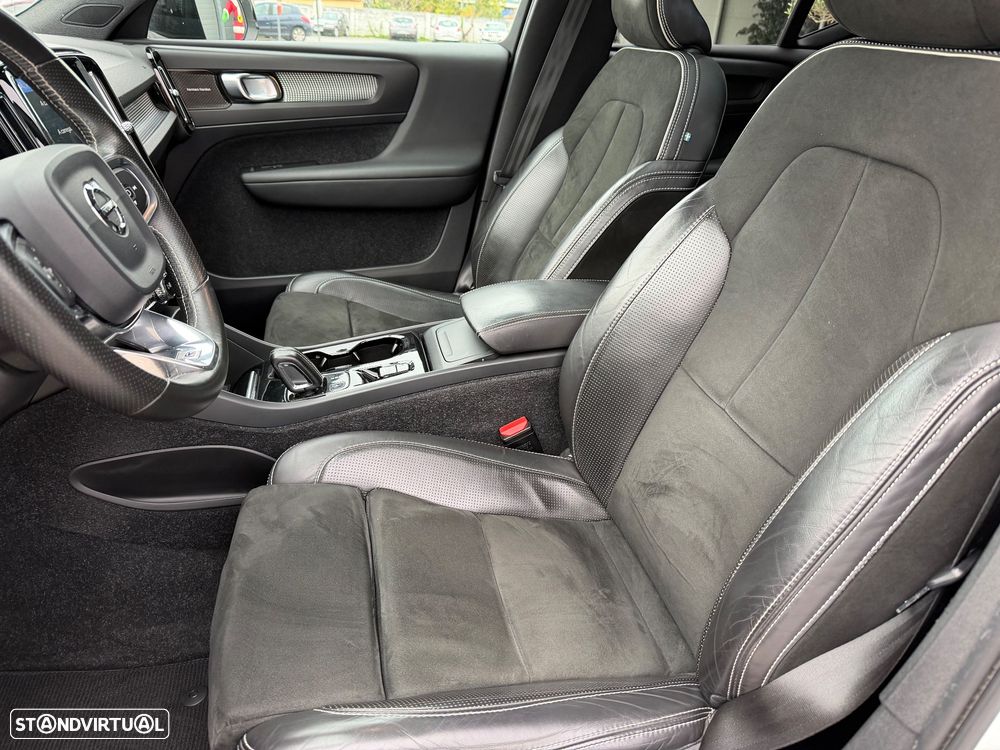 Volvo XC 40 2.0 D3 R-Design AWD Geartronic - 15