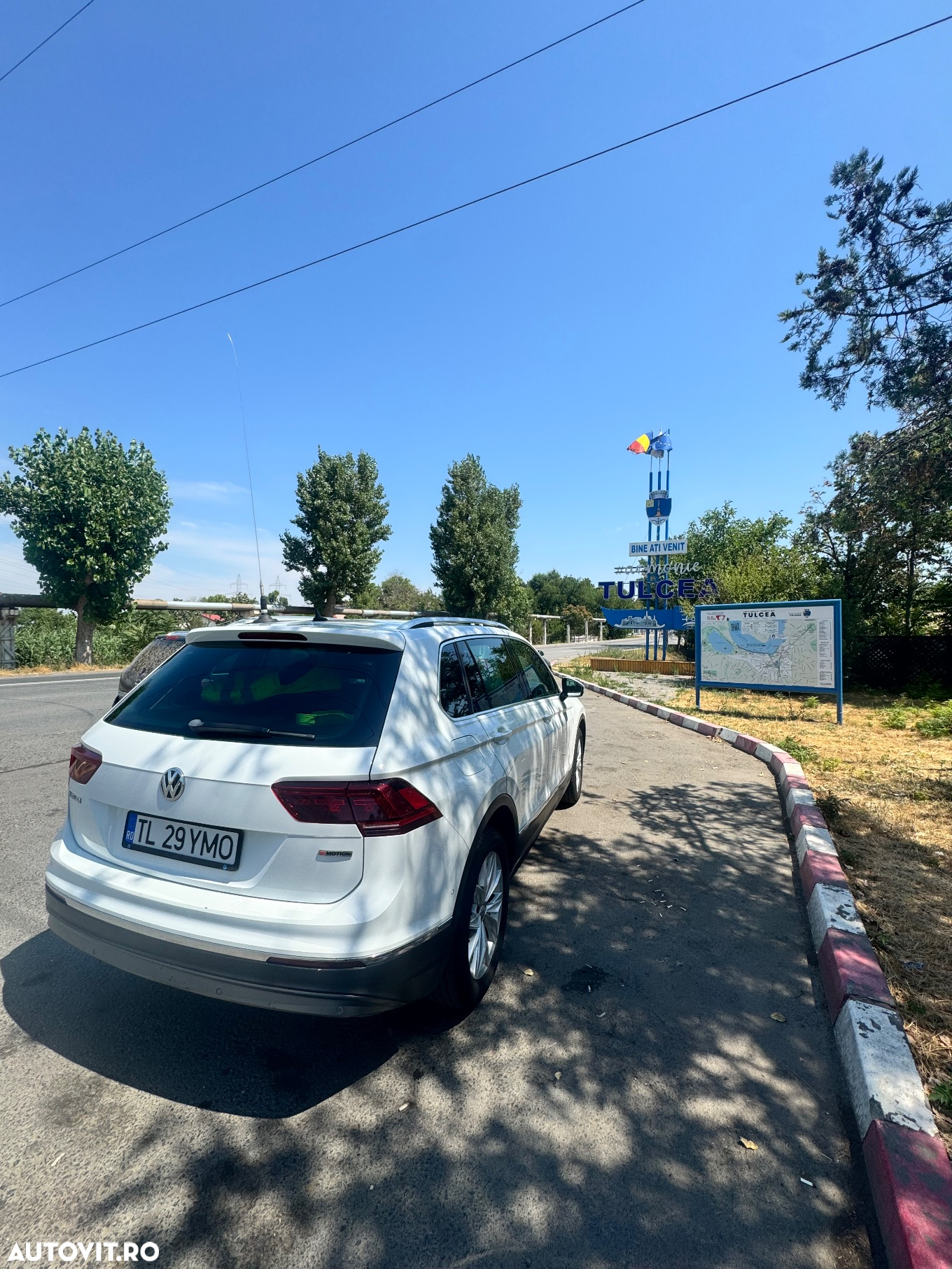 Volkswagen Tiguan 2.0 TDI 4Mot DSG Highline - 8