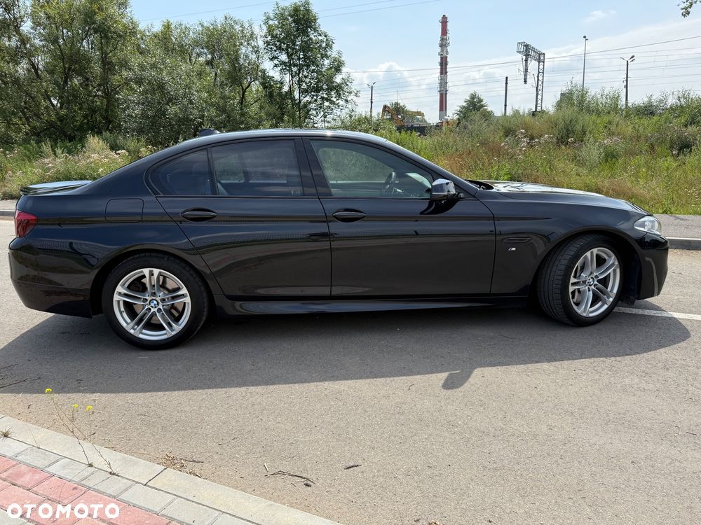 BMW Seria 5 530d xDrive - 8
