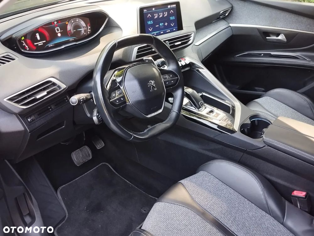 Peugeot 5008 1.5 BlueHDi Active S&S EAT8 - 10