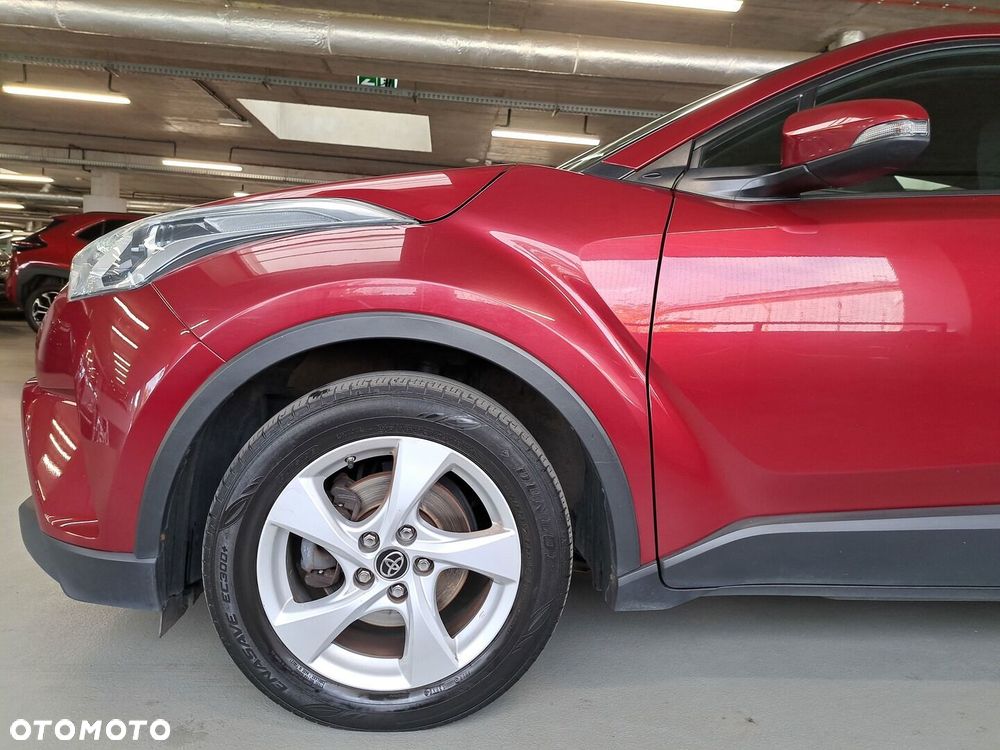 Toyota C-HR 1.2 T GPF Premium - 36