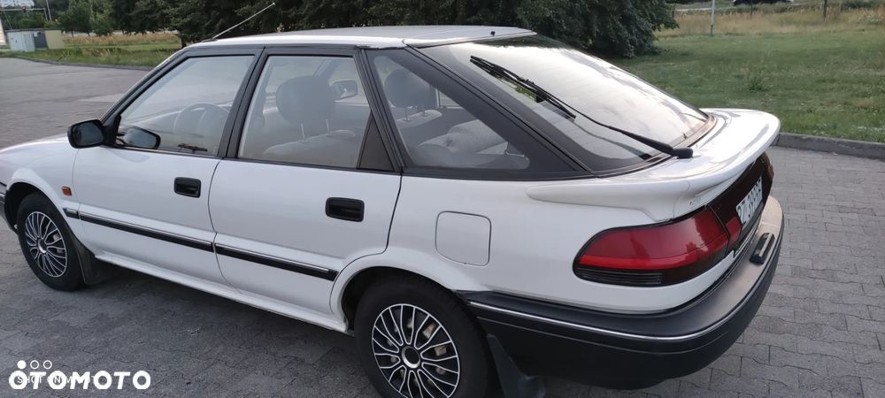 Toyota Corolla 1.3 XL - 5