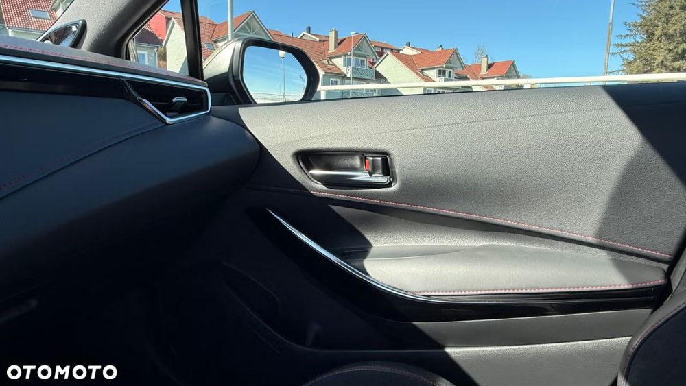 Toyota Corolla 2.0 Hybrid Executive - 14