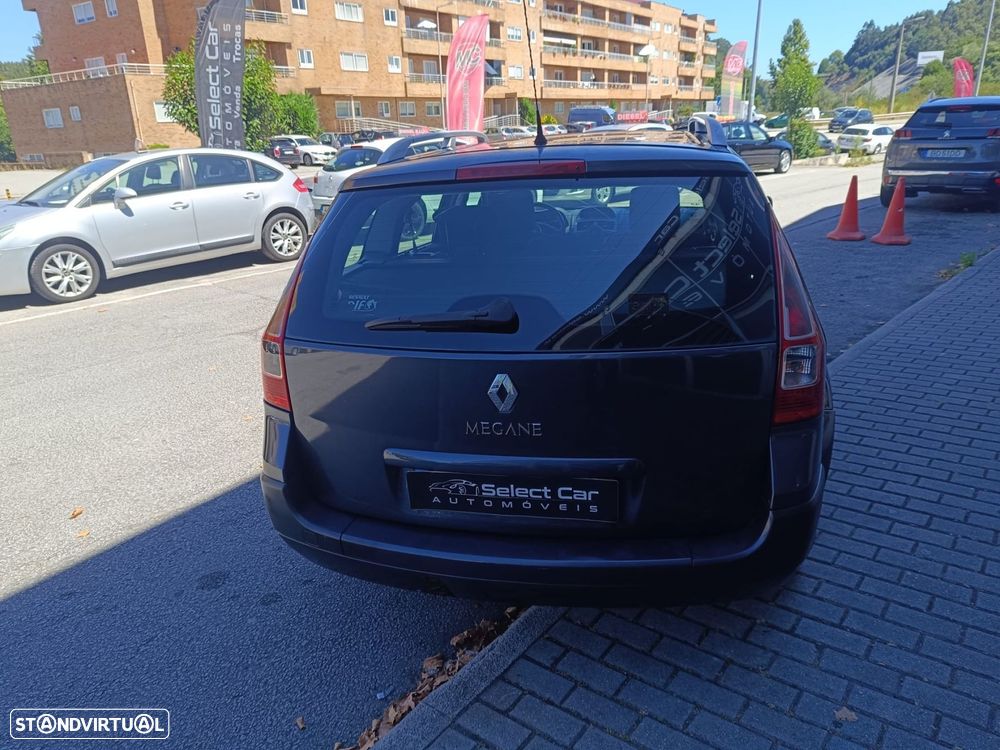 Renault Mégane Break 1.5 dCi Dynamique S - 8