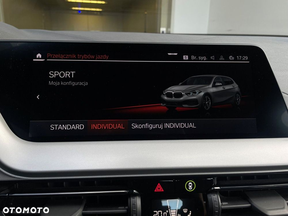 BMW Seria 1 - 22