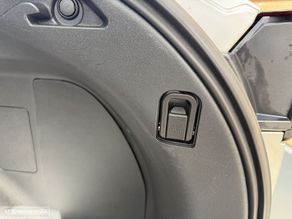 Toyota bZ4X 71,4 kWh Premium - 17