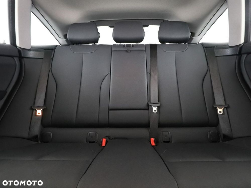 BMW Seria 3 318d Advantage - 19
