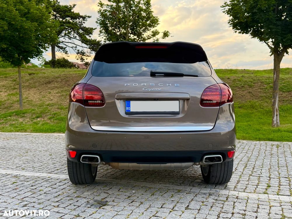 Porsche Cayenne 3.0TD TipTronic - 6
