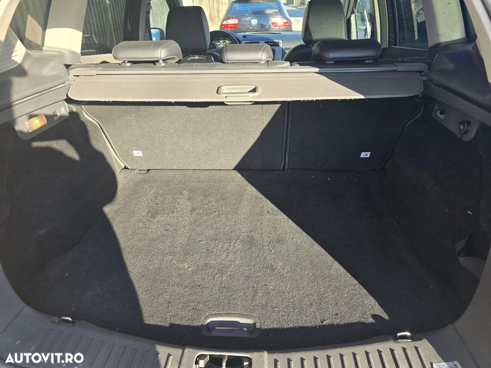 Ford Kuga 2.0 TDCi 4x4 Aut. Titanium - 14