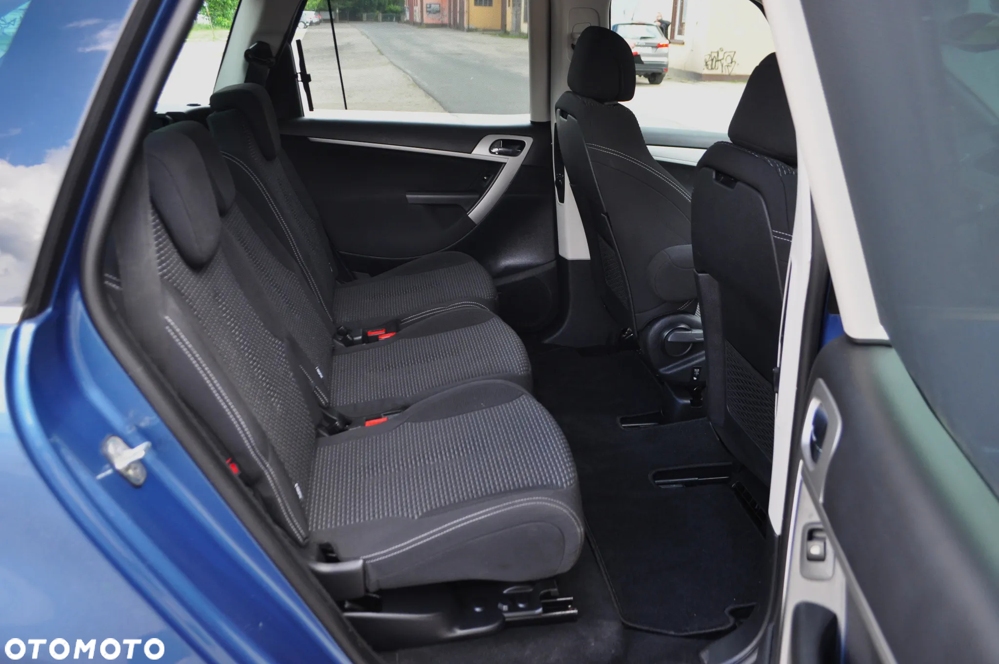 Citroën C4 Picasso - 25