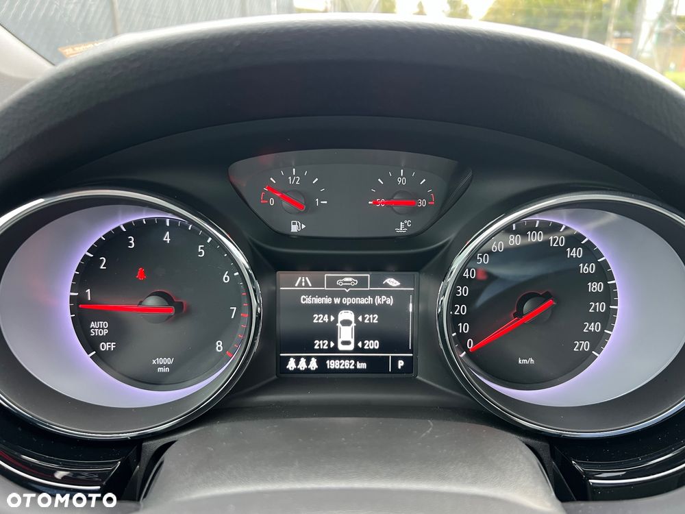 Opel Astra 1.4 Turbo Start/Stop Automatik Sports Tourer Business - 17