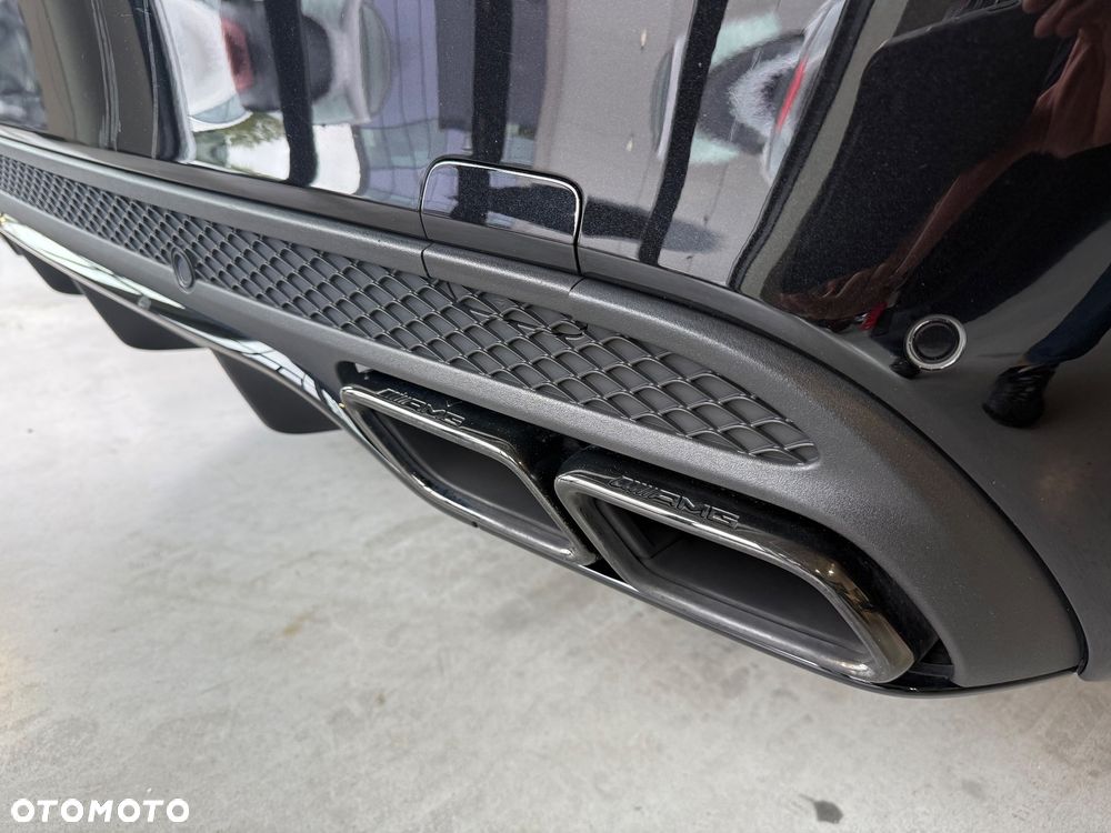 Mercedes-Benz Klasa C 63 S AMG 9G - 24