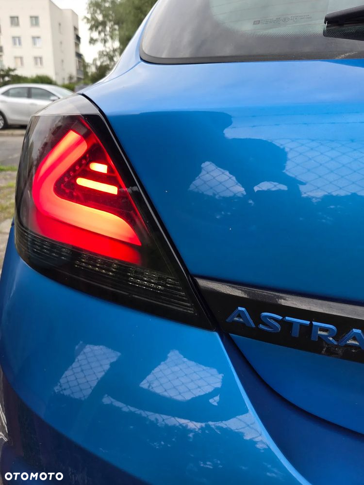 Opel Astra - 13