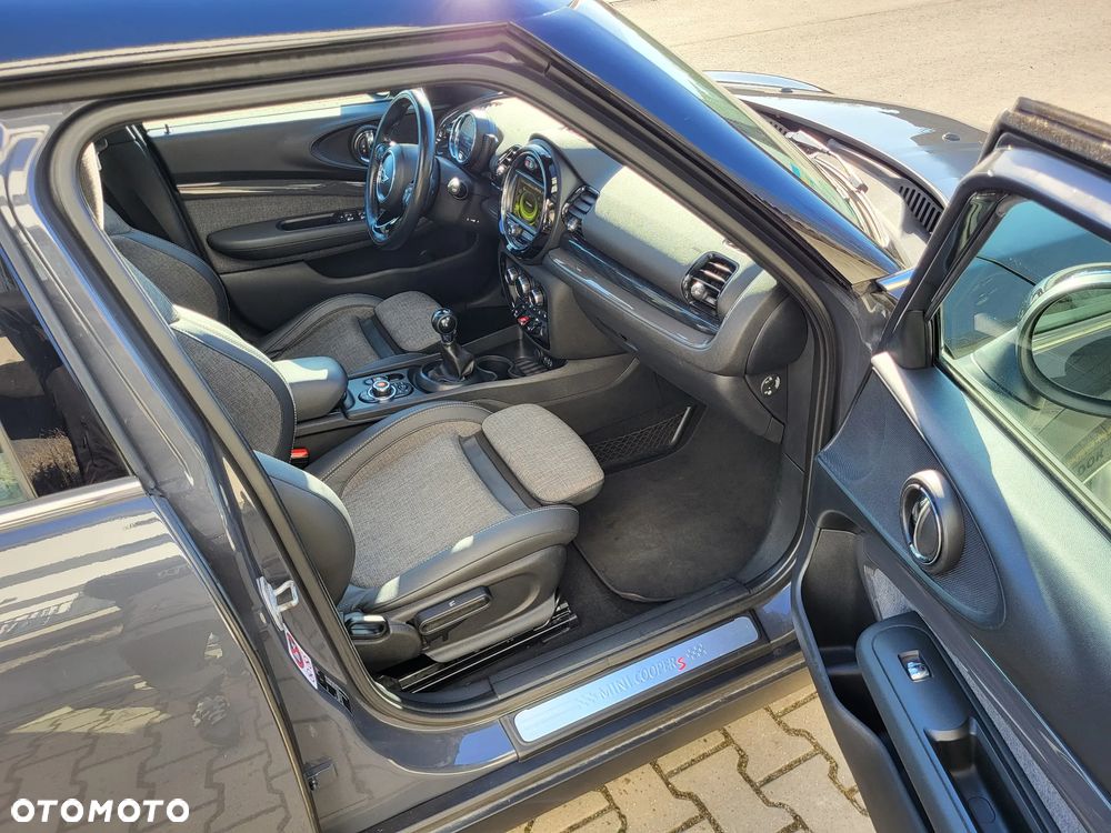MINI Clubman - 18