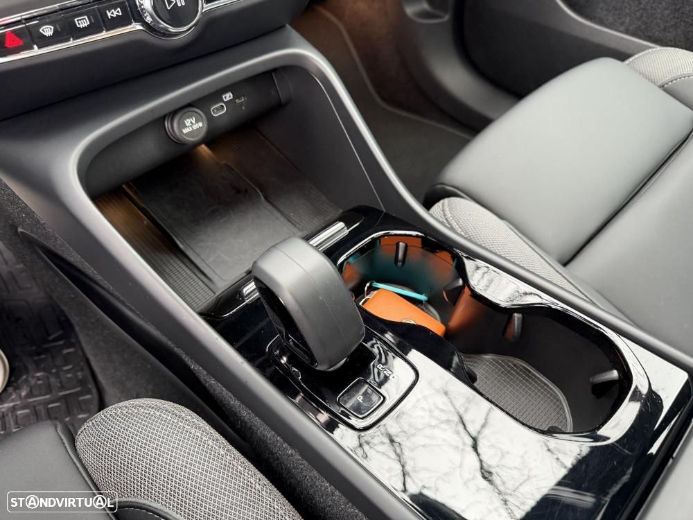 Volvo C40 Recharge Twin Plus - 21