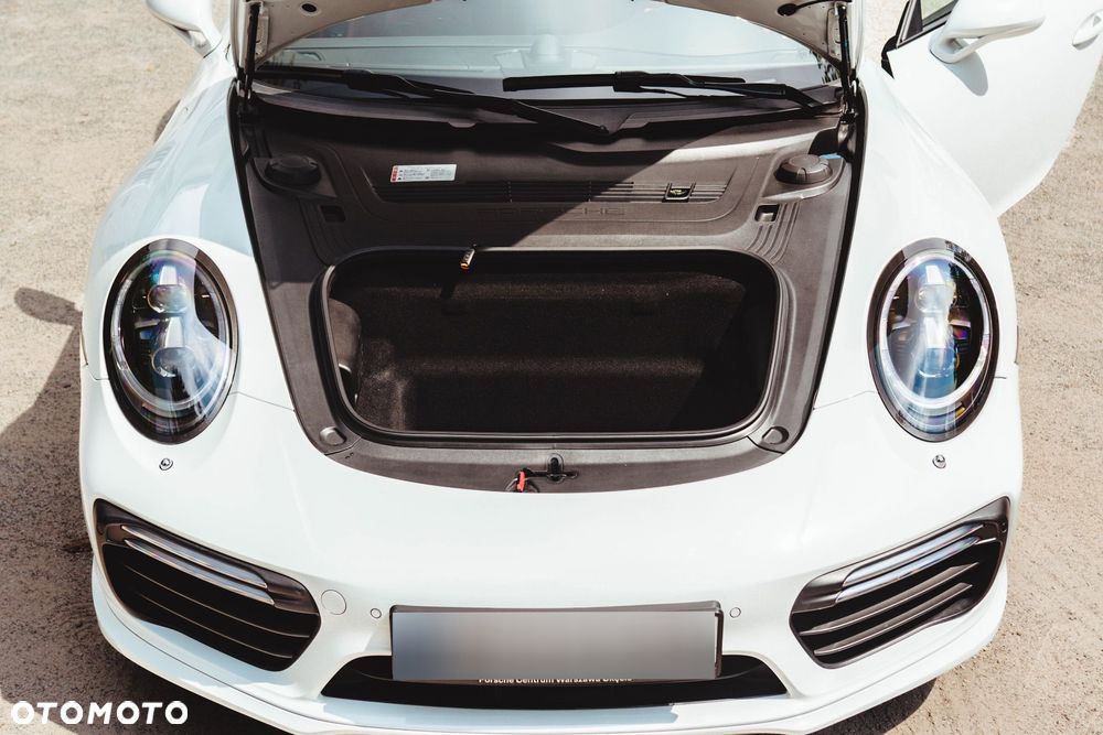 Porsche 911 Turbo S - 20