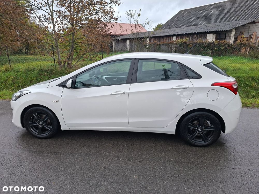 Hyundai i30 1.4 Intro Edition - 15