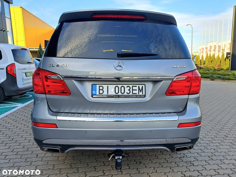 Mercedes-Benz GL - 10