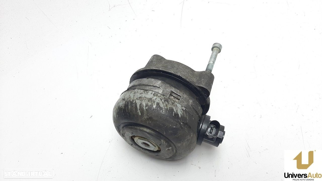 APOIO MOTOR DIREITO AUDI A8 2004 -4E0199381 - 2