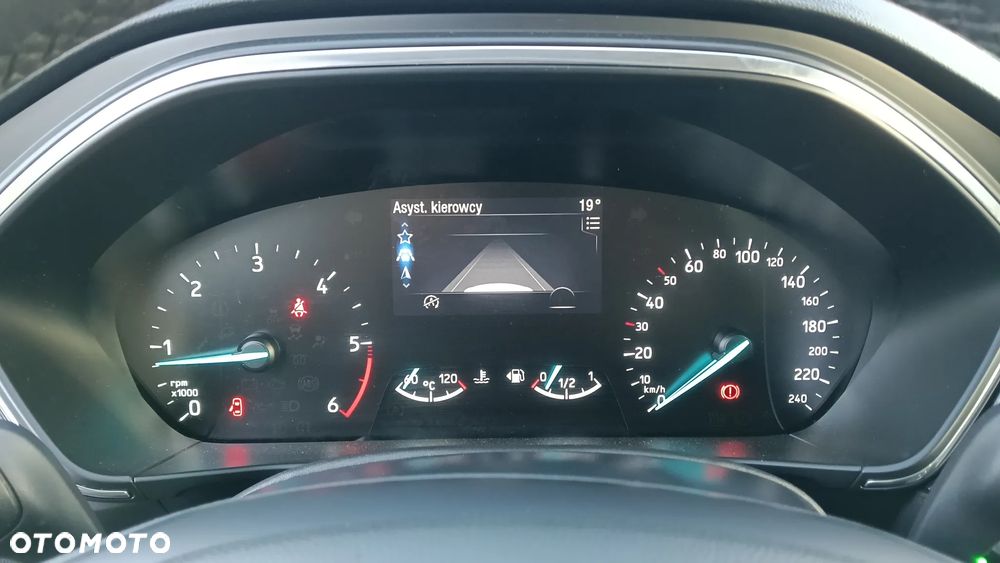 Ford Focus 1.5 EcoBlue Start-Stopp-System ACTIVE DESIGN - 30