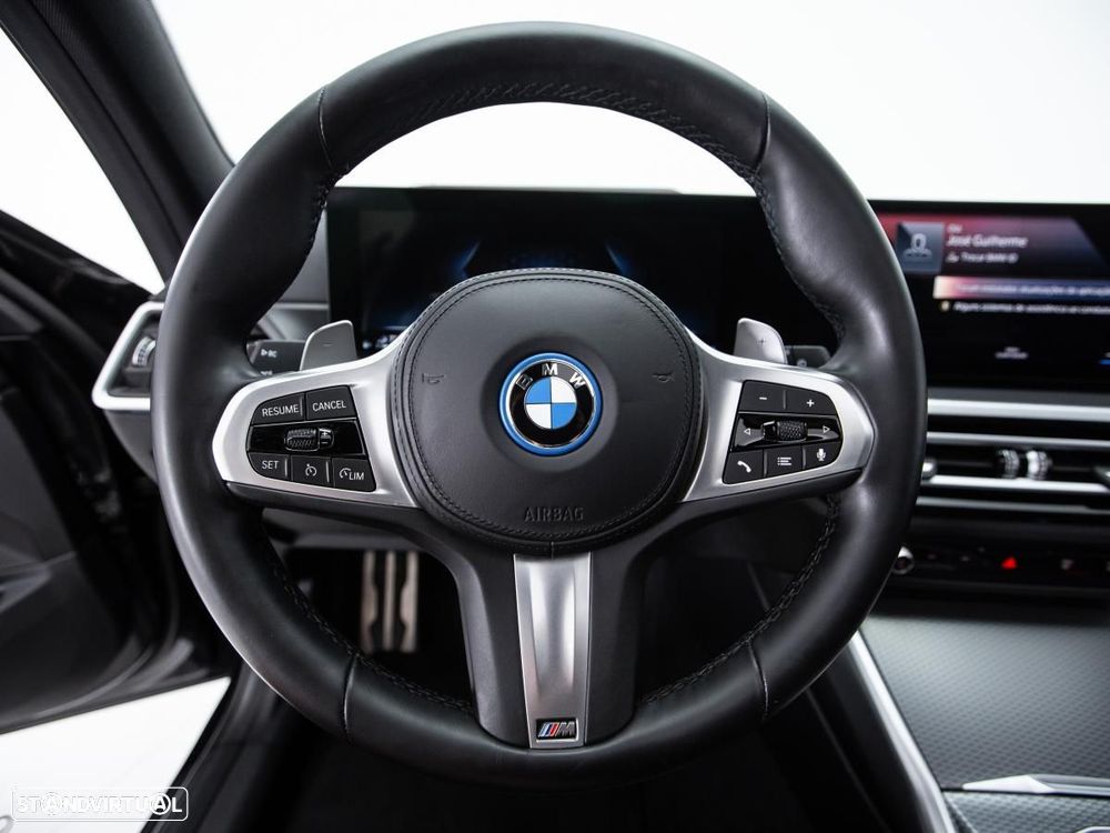 BMW 320 e Pack Desportivo M Auto - 22