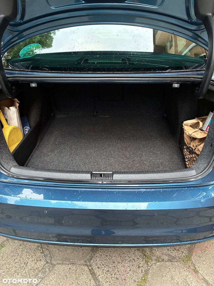 Volkswagen Jetta 1.4 TSI BMT Highline DSG - 3