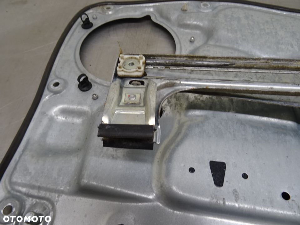 VOLVO V70 III 07-12 2.4D PODNOŚNIK SZYB PRAWY PRZÓD PRZEDNI - 8