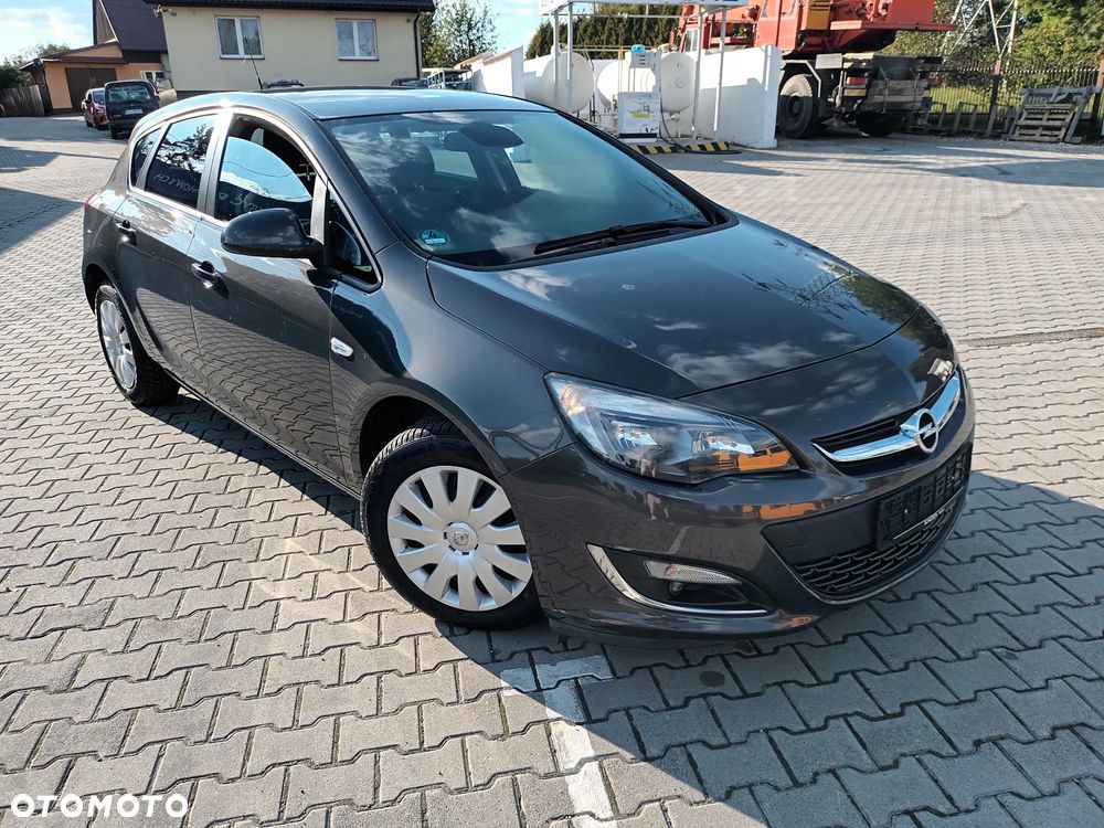 Opel Astra 1.4 Turbo Edition