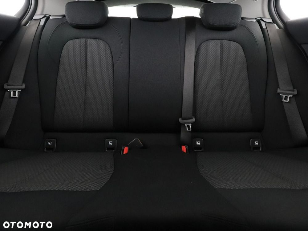 BMW Seria 1 118d Advantage - 19