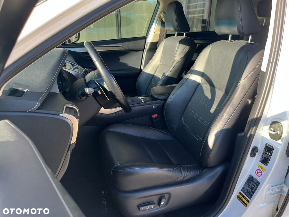 Lexus NX 300 Comfort AWD - 6